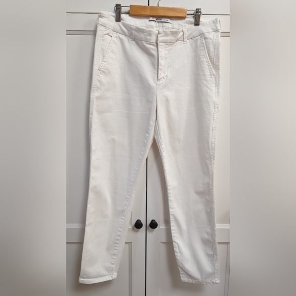 Fashion Nova Pants - Ankle Dress Pants - White - Size 8